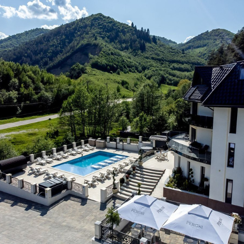 hotel carpentiere arena rasinari cazare sibiu travelminit cazare romania
