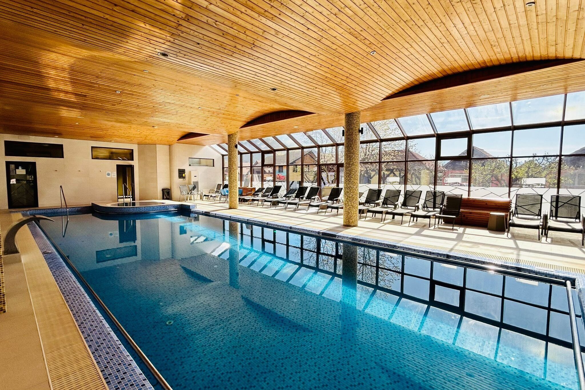 pool Eden Garden Hotel