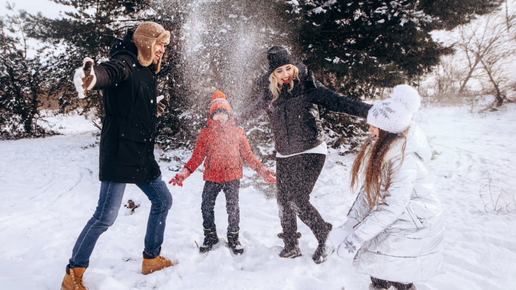 Toată familia la schi: gratuitate pentru copiii sub 6 ani vacanța de schi 2026