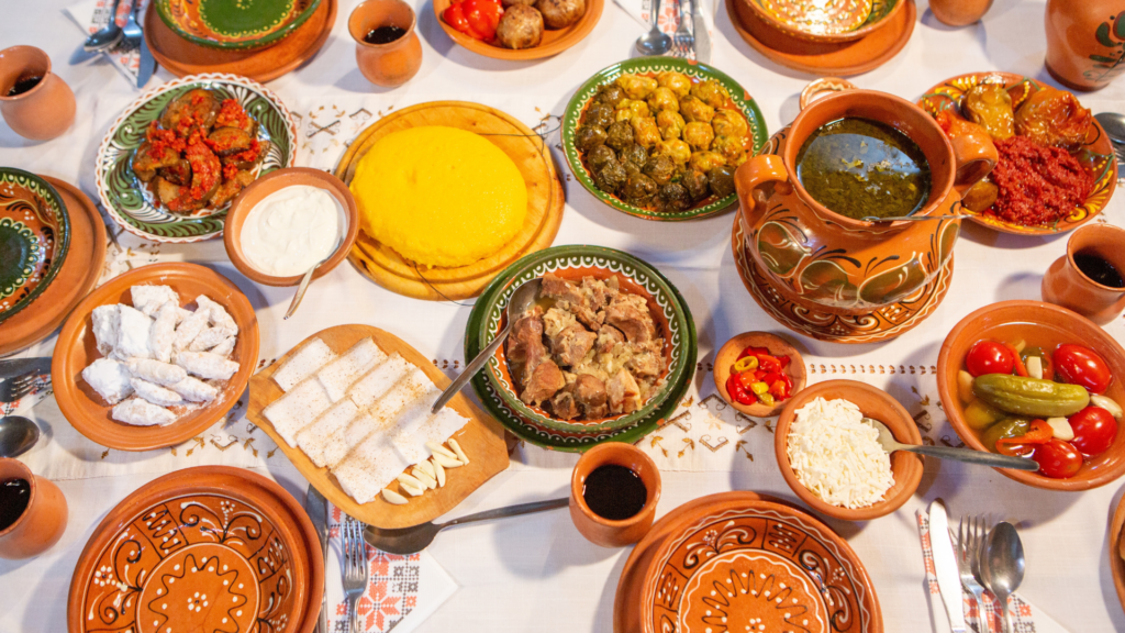 Gustul care te întoarce în timp: 5 pensiuni cu mâncare tradițională