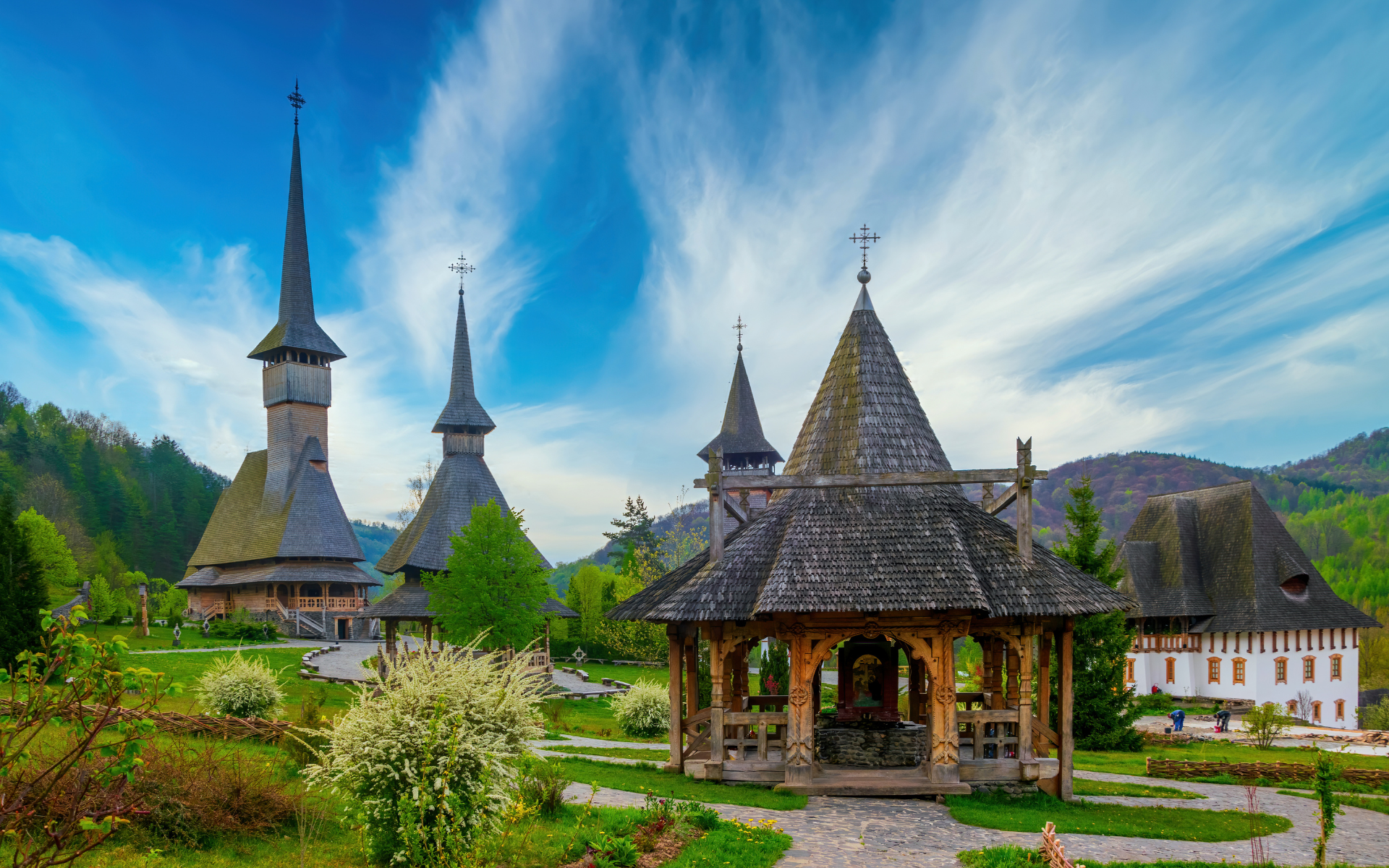 Paște în Maramureș: autenticitate și odihnă absolută în 2026