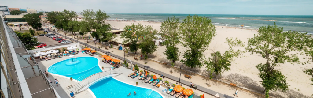 Hotel Bavaria Blu Mamaia: alegerea perfectă pe litoral Locația excelentă: aproape de plajă și departe de aglomerație