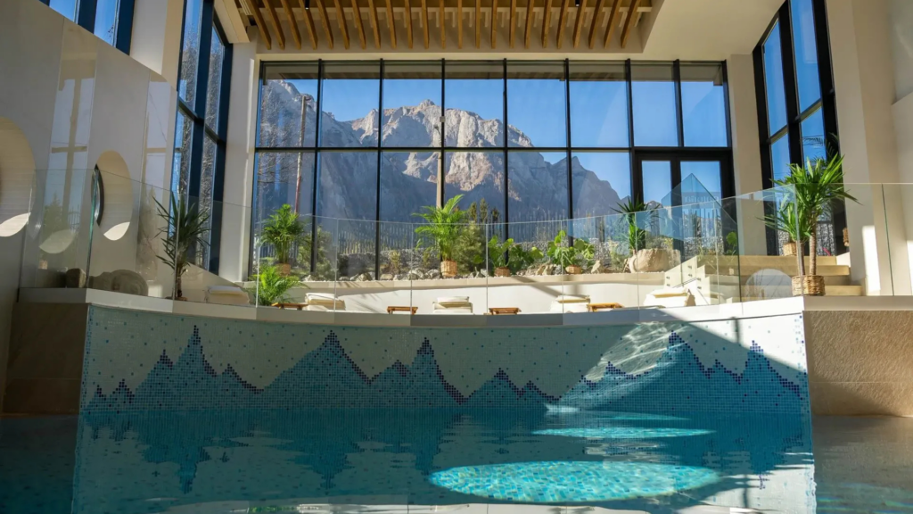Valedor Hotel Boutique&SPA Bușteni: Refugiul tău la poalele grandioase ale Bucegilor